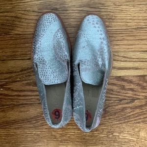 Free people snake eye loafers size37